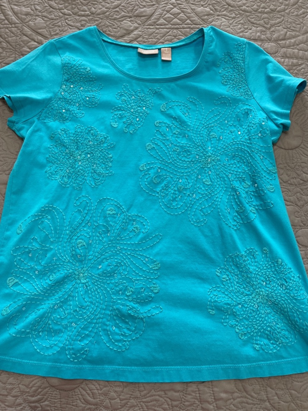 *3 for $10* Chico's Short Sleeve Tee size 1 (Med)